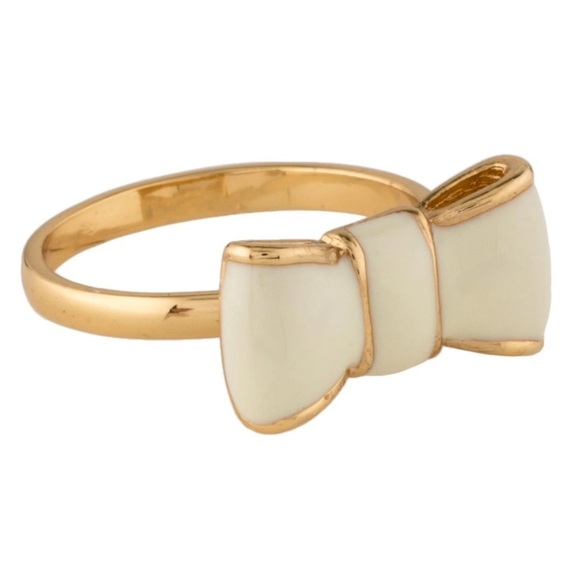 KATE SPADE • Take A Bow Bow Ring - Picture 2 of 6